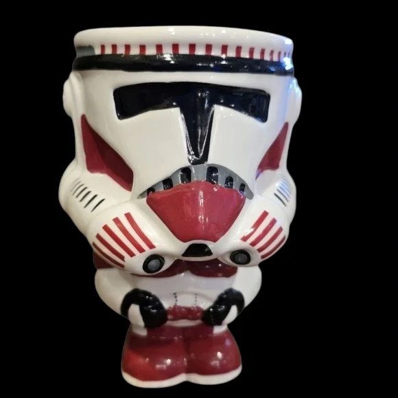 Stormtrooper Star Wars Red Shock Trupper Goblet Ceramic Geeki Tiki Series - Picture 2 of 8
